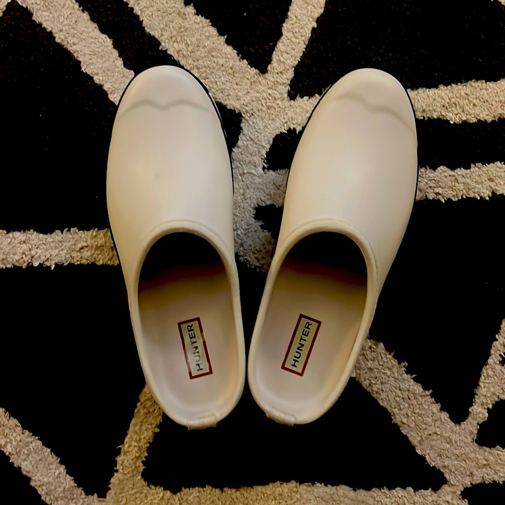 Hunter clogs size 10 woman.